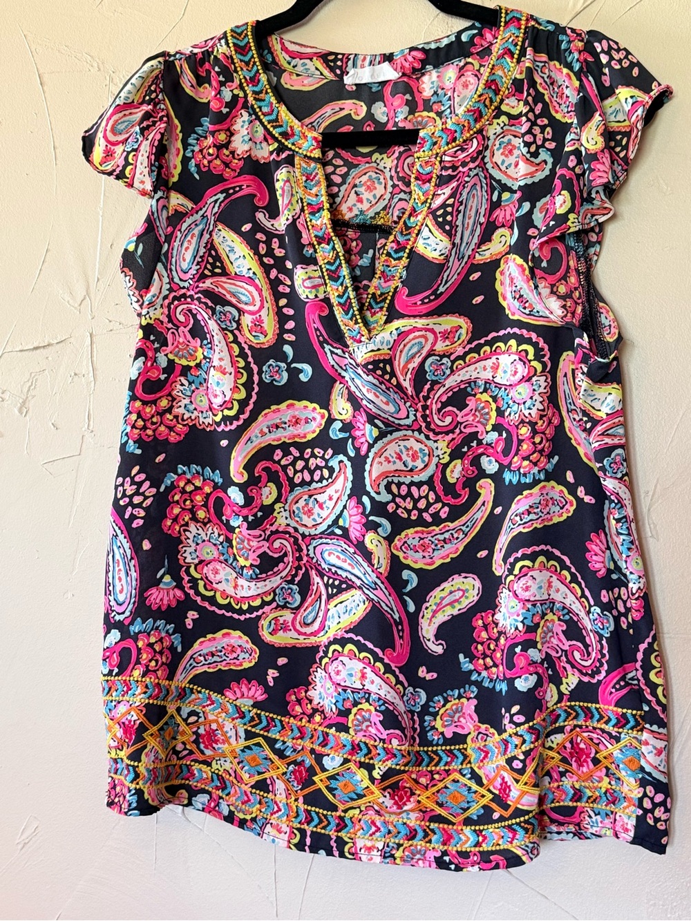 EMILY WONDER Women’s Paisley Embroidered V-Neck Top - Pink